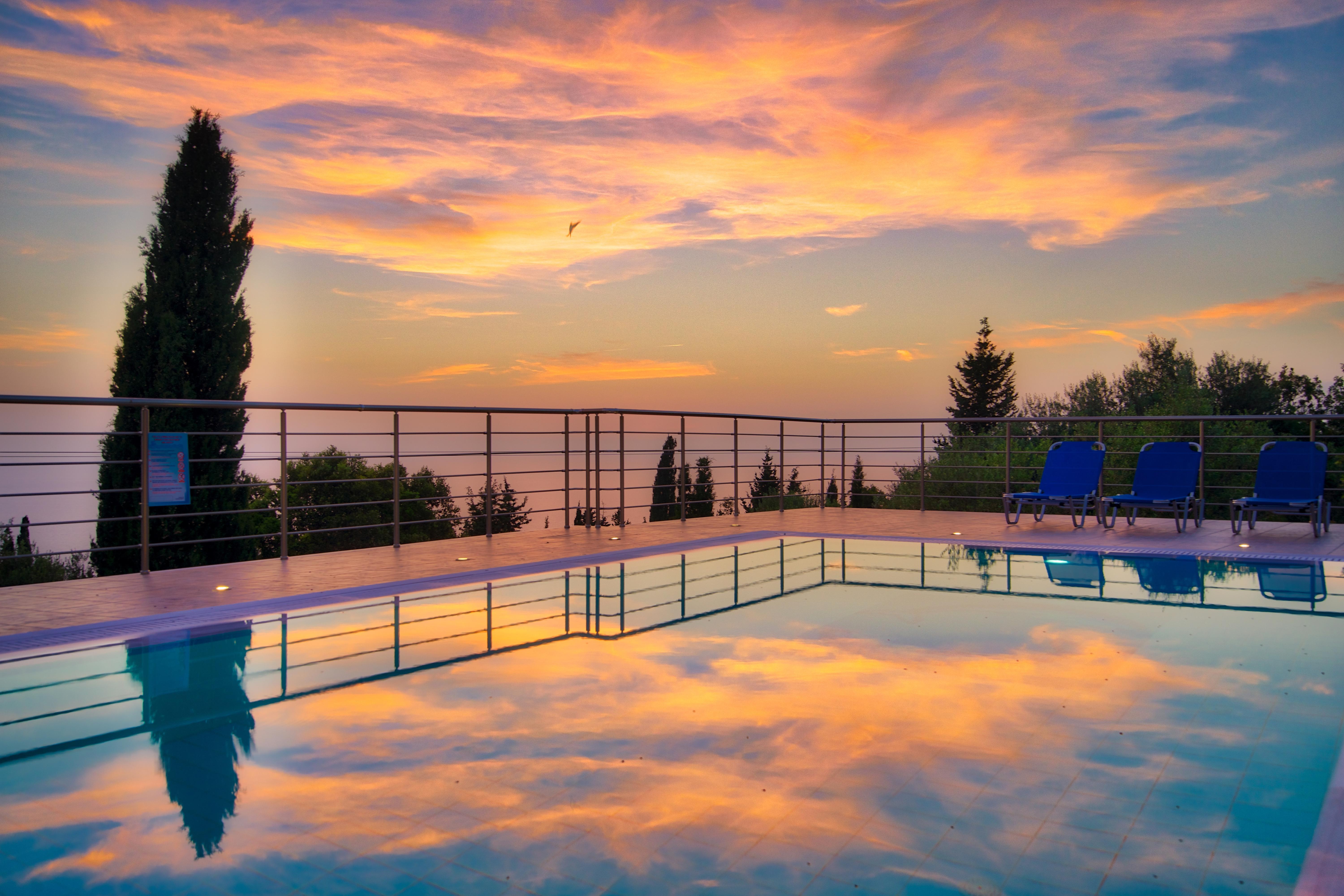 Studios Vrionis Panoramic Sunset Mesovounia  Luaran gambar